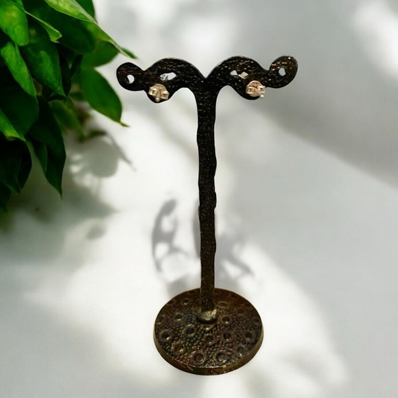 Green Fluorite Sterling Silver Stud Earrings 925 - Picture 6 of 6